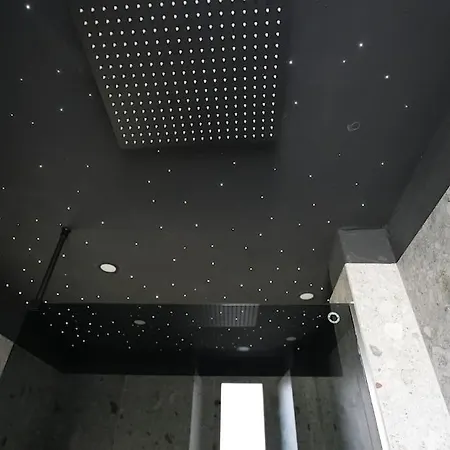 Mit Badewanne, Kamin Und Parkplatz Apartamento