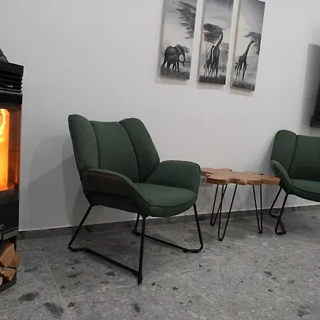 Mit Badewanne, Kamin Und Parkplatz Appartamento
